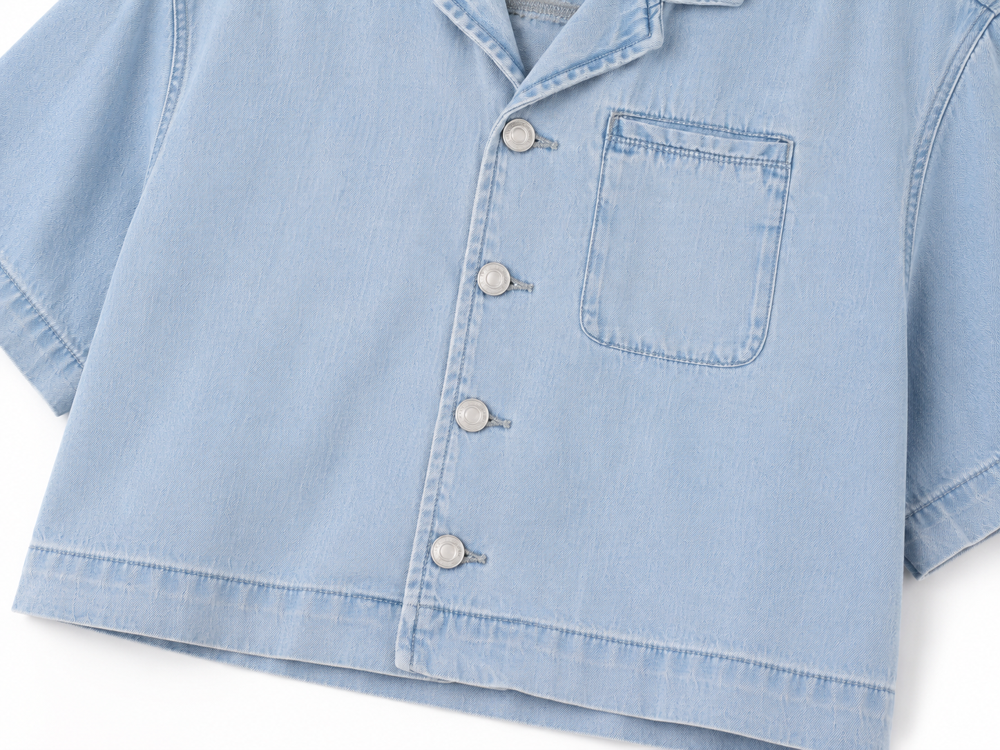 Vintage Wash Boxy Cropped Lyocell Shirt for Women Lightbluedenimshirtclose-up