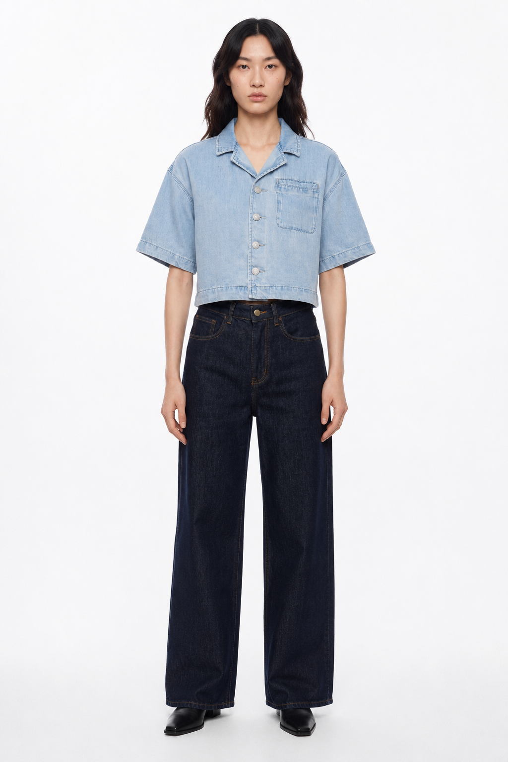 Vintage Wash Boxy Cropped Lyocell Shirt for Women Minimalistdenimfashionportrait